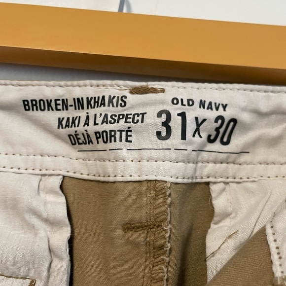 Men’s Tan Broken In Khakis - Size 31 X 30 - Picture 7 of 7